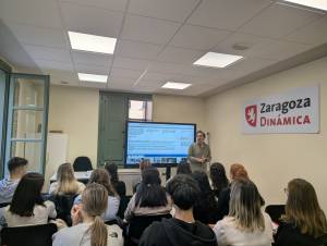 Estudiantes de diferentes grados de Santo Domingo de Silos visitan Zaragoza Dinámica